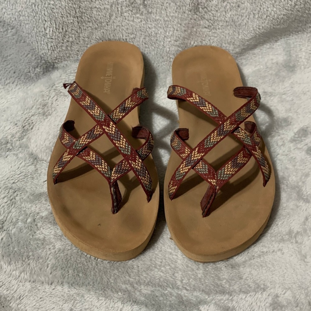 Minnetonka Women's Flip Flops Sandals Brown Woven Straps Size US 9.5 Comfort